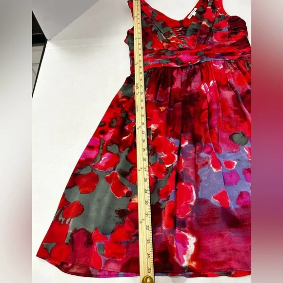 Banana Republic Sleeveless‎ Silk Blend, Double V Neck Midi Dress Red & Purple 6P - Picture 10 of 12